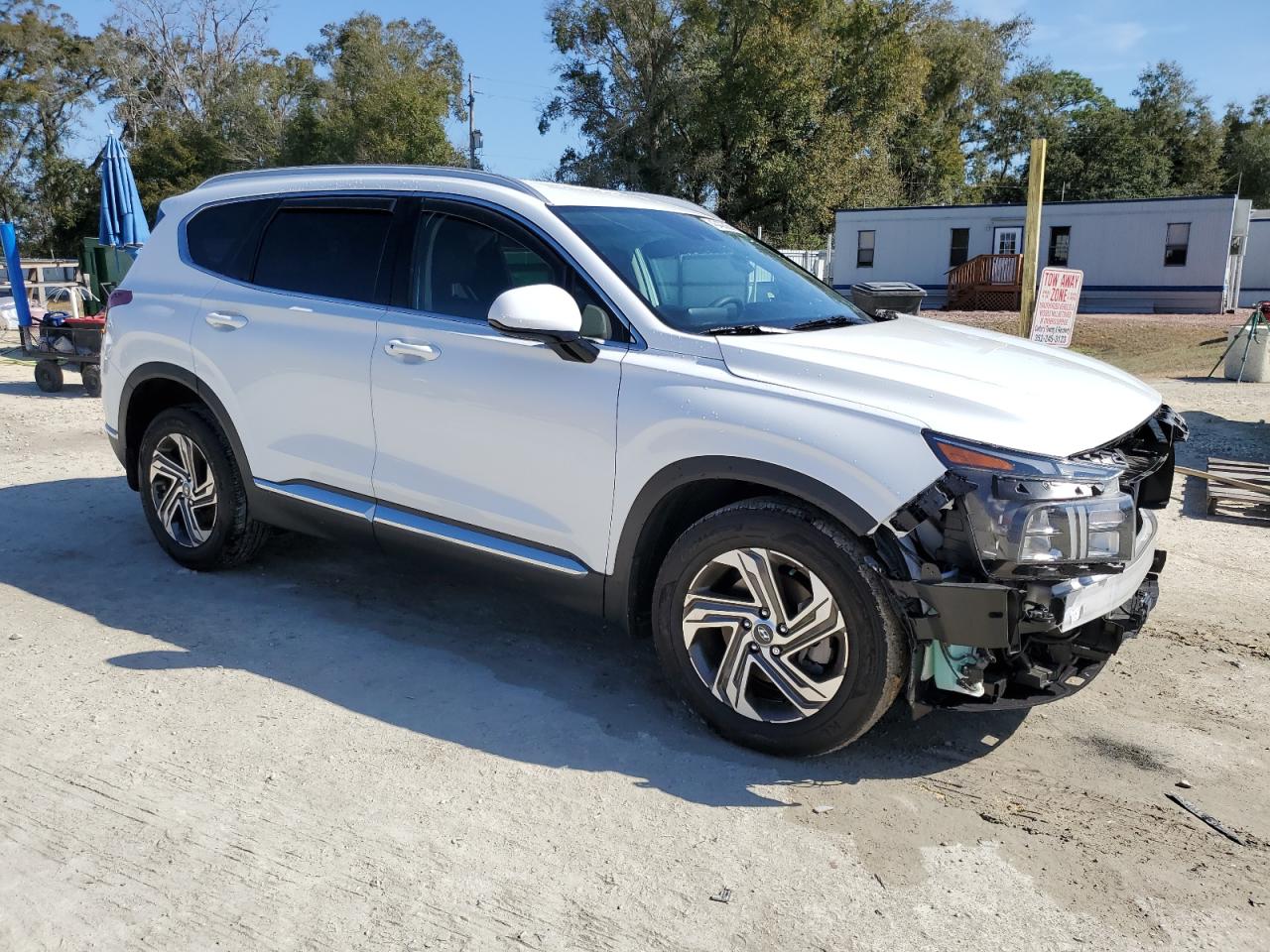 2022 Hyundai Santa Fe - Image 4