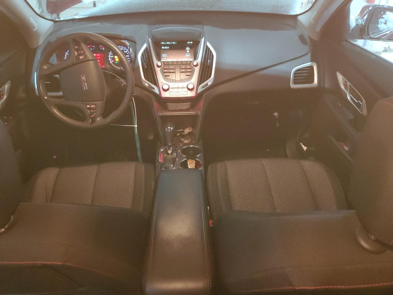 2016 GMC Terrain - Image 8