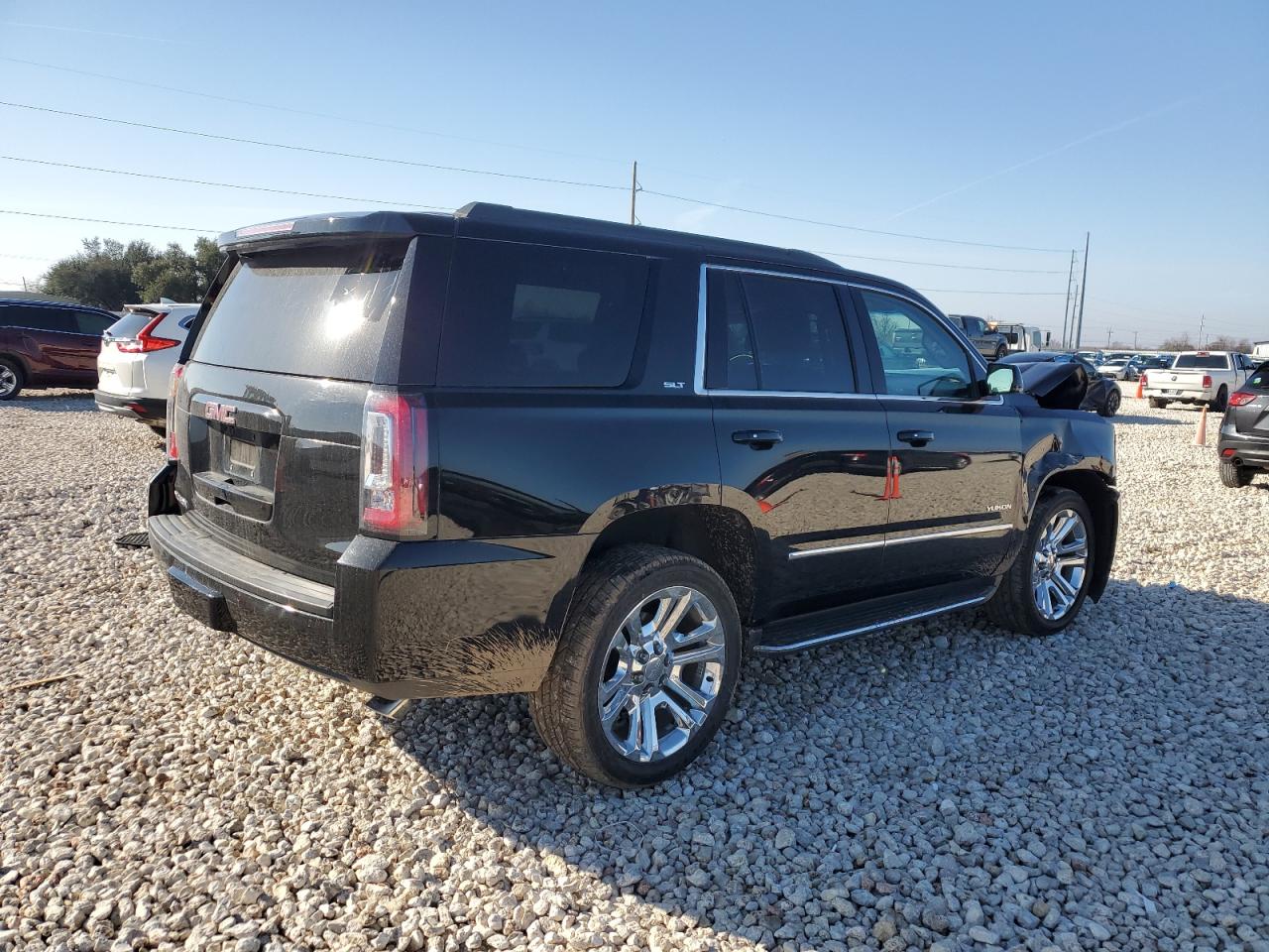2019 GMC Yukon - Image 3