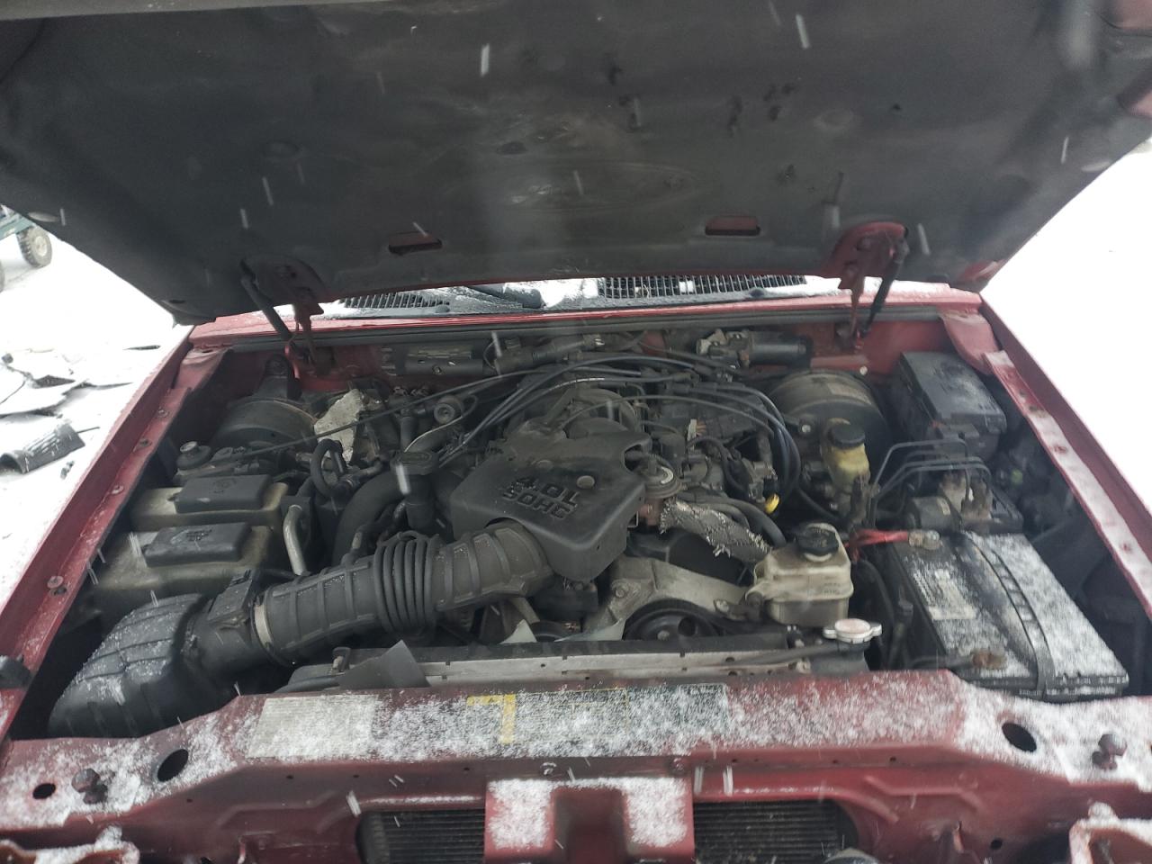 2004 Ford Explorer - Image 11
