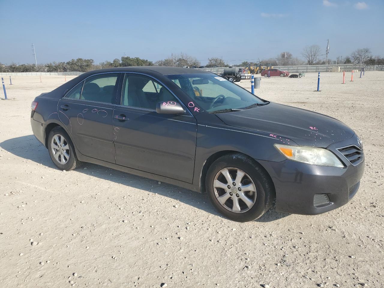 2011 Toyota Camry - Image 4