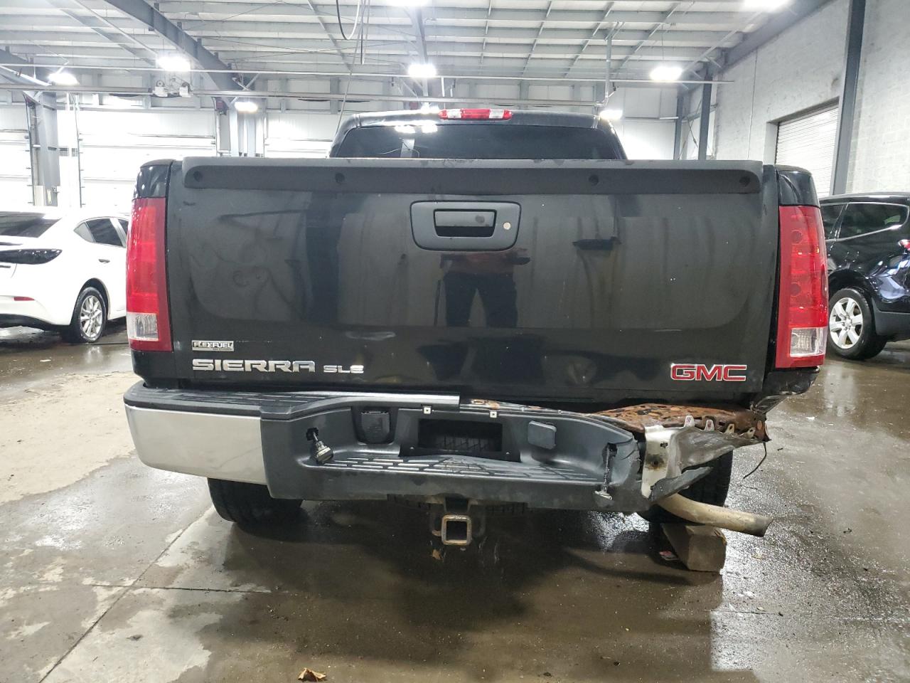 2009 GMC Sierra - Image 6