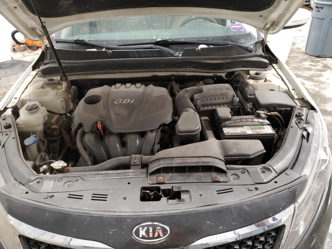 2012 Kia Optima - Image 11