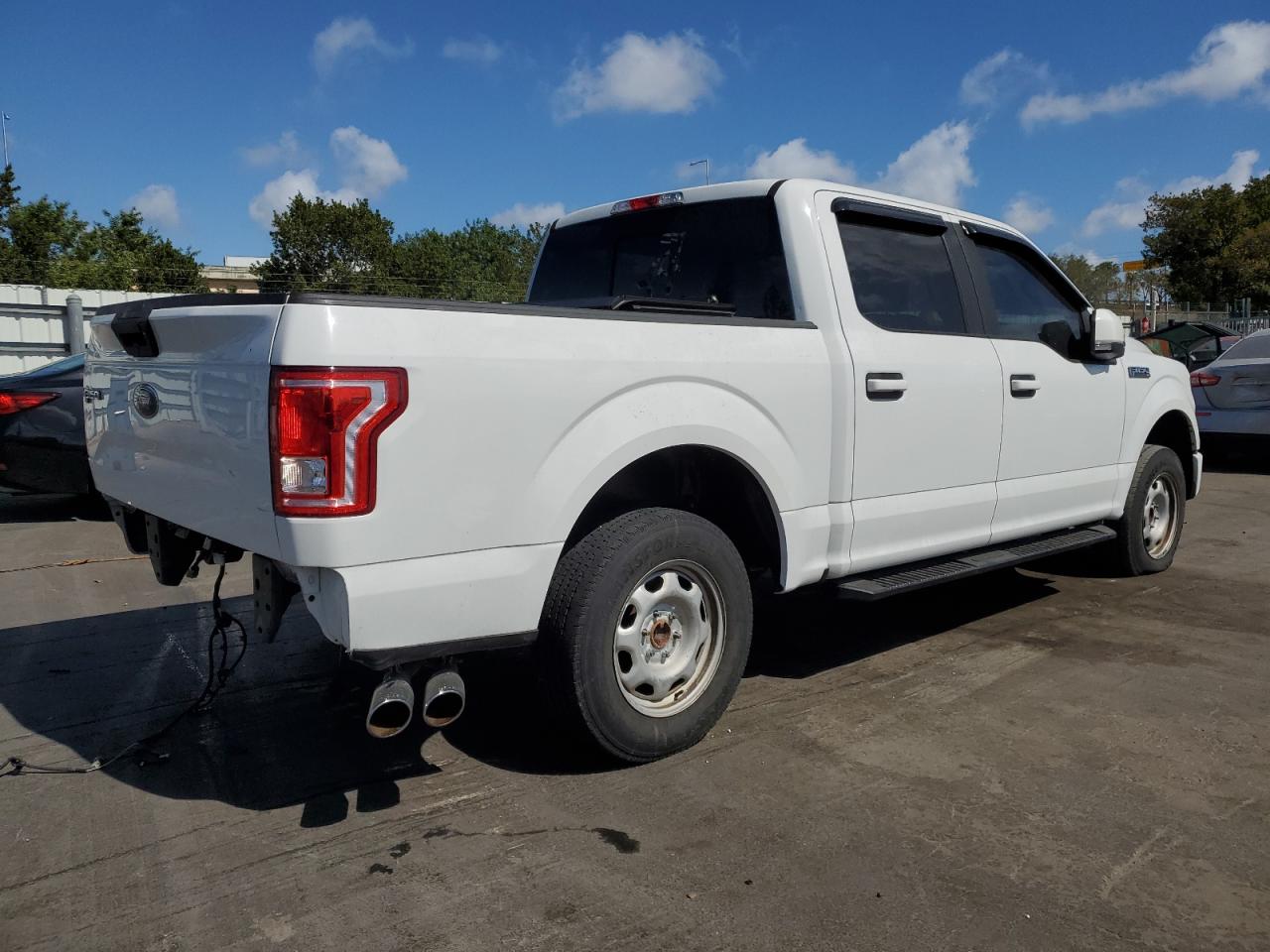 2017 Ford F-150 - Image 3