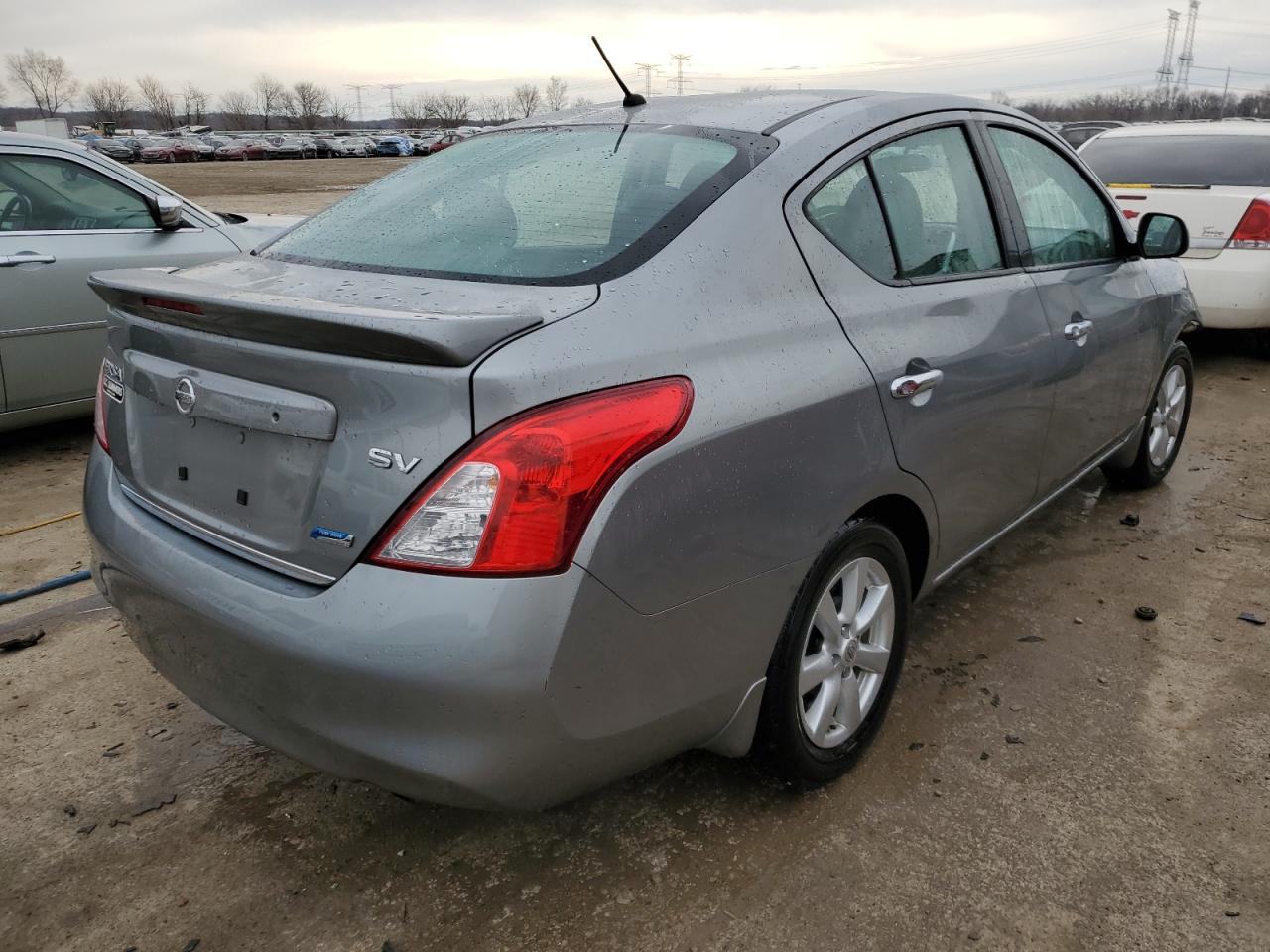 2014 Nissan Versa - Image 3
