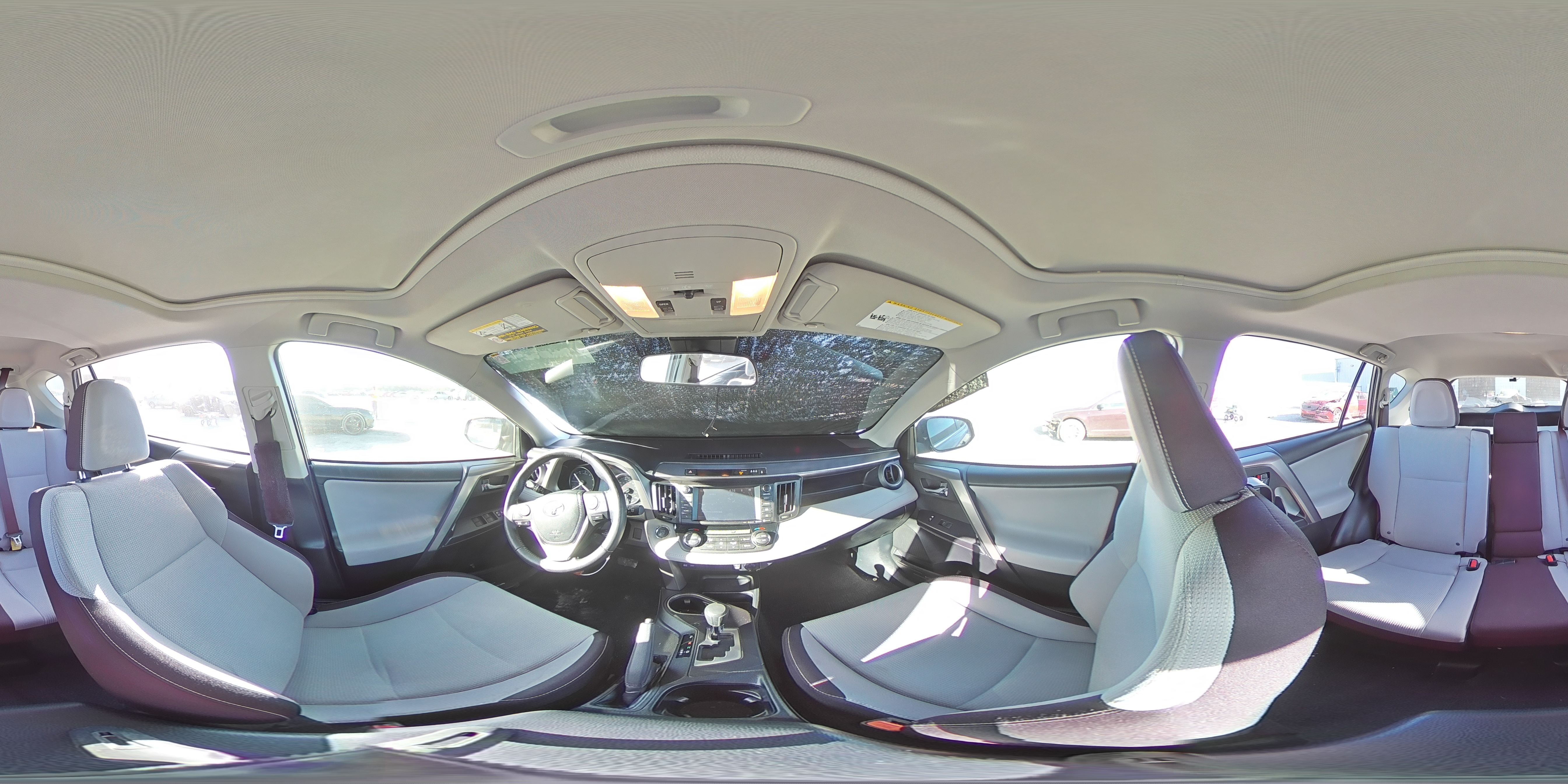2017 Toyota RAV 4 - Image 13
