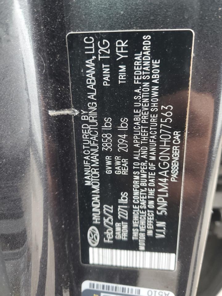 2022 Hyundai Elantra - Image 13