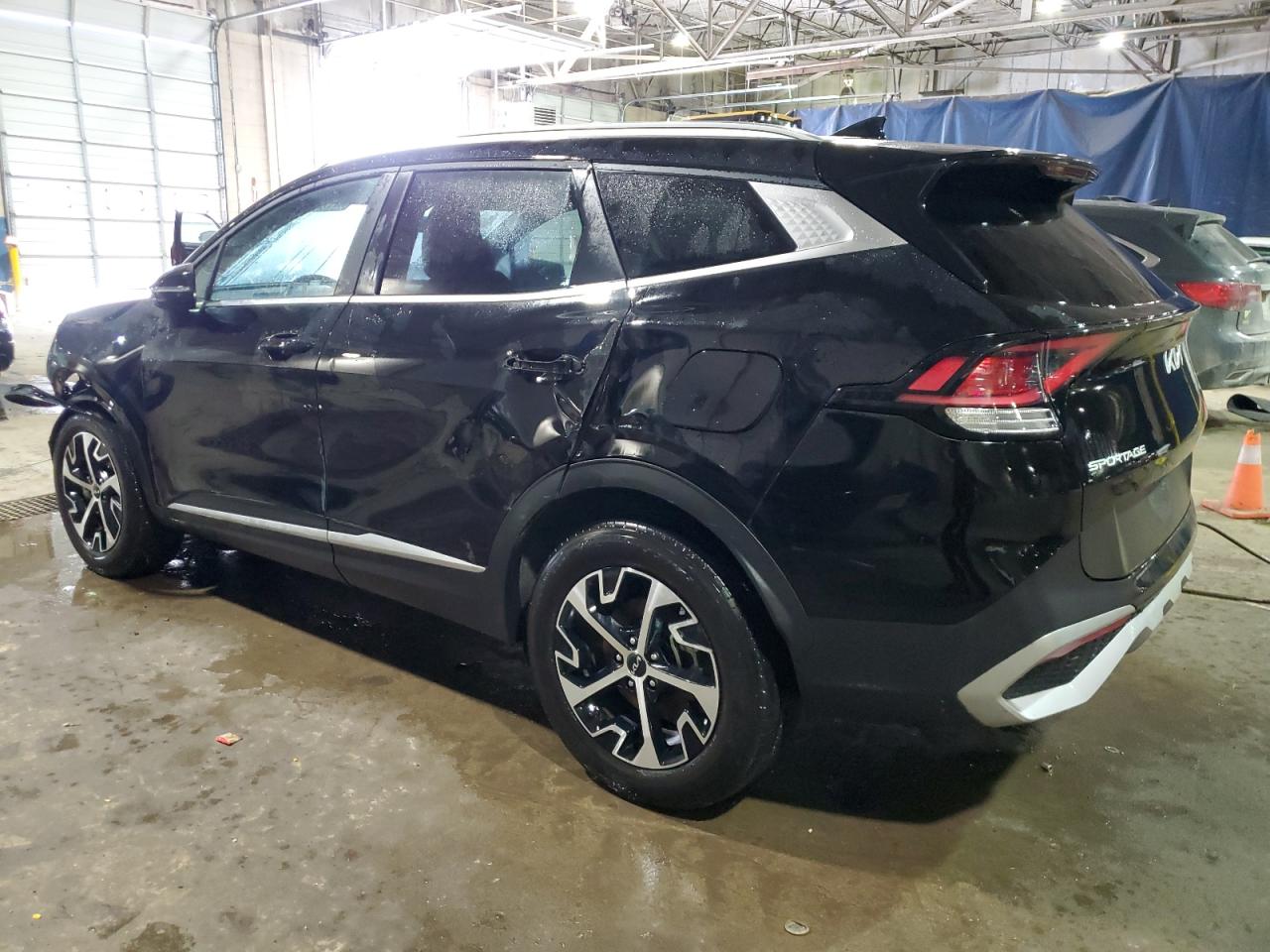 2024 Kia Sportage - Image 2