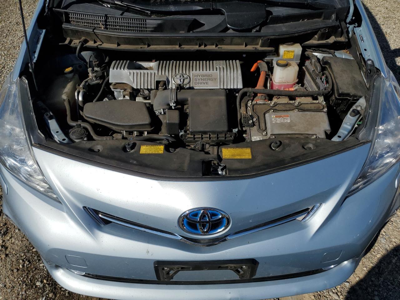 2012 Toyota Prius - Image 11