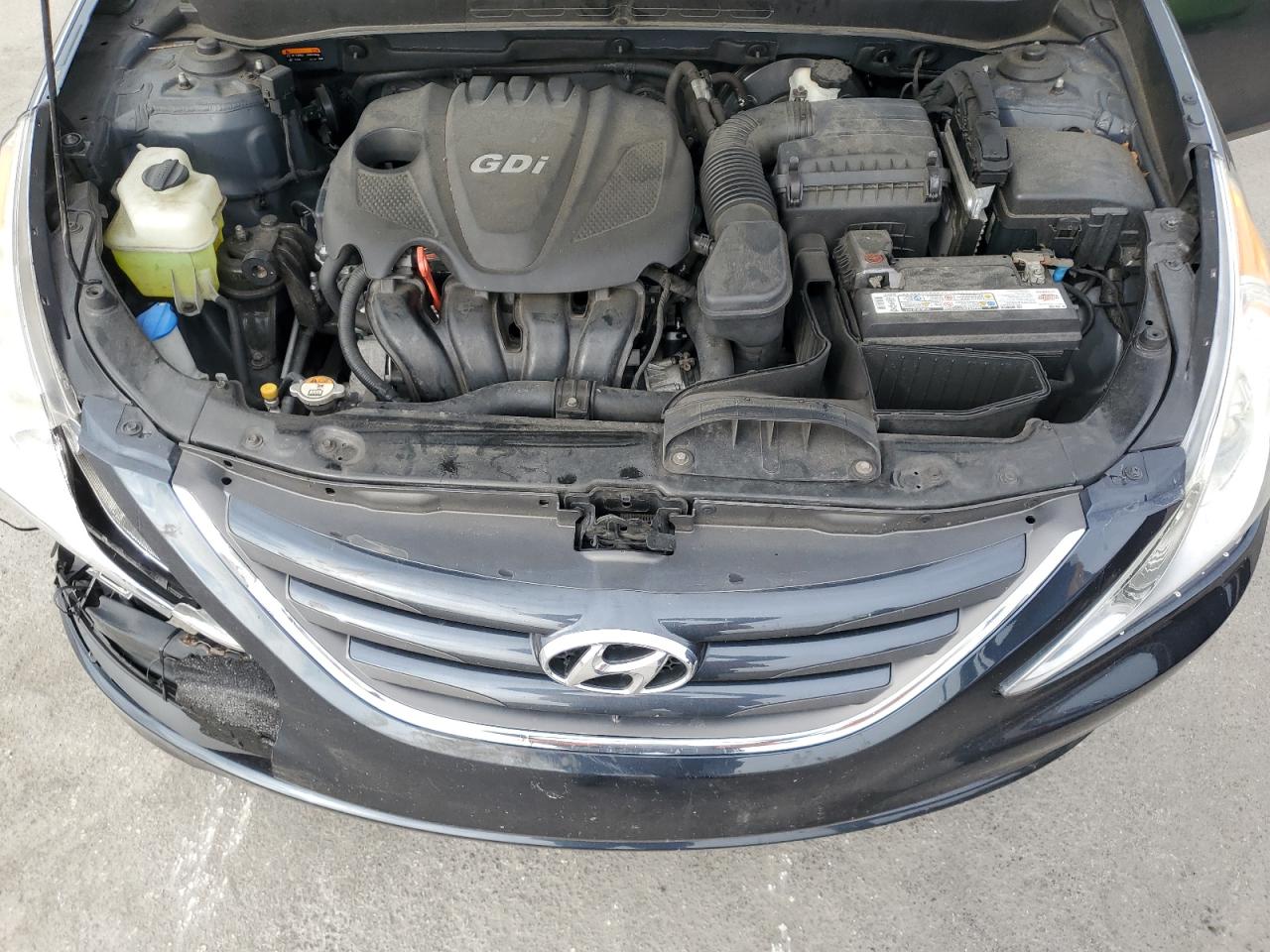 2014 Hyundai Sonata - Image 11