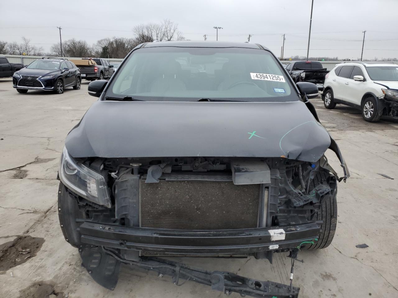 2020 Kia Sedona - Image 5