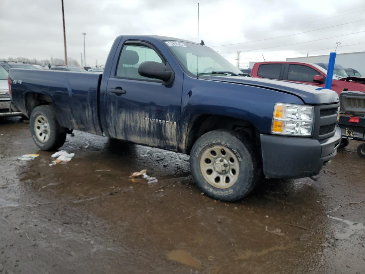 2009 Chevrolet Silverado - Image 4