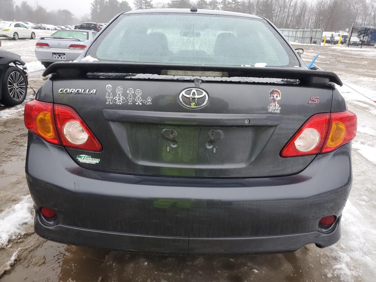 2010 Toyota Corolla - Image 6