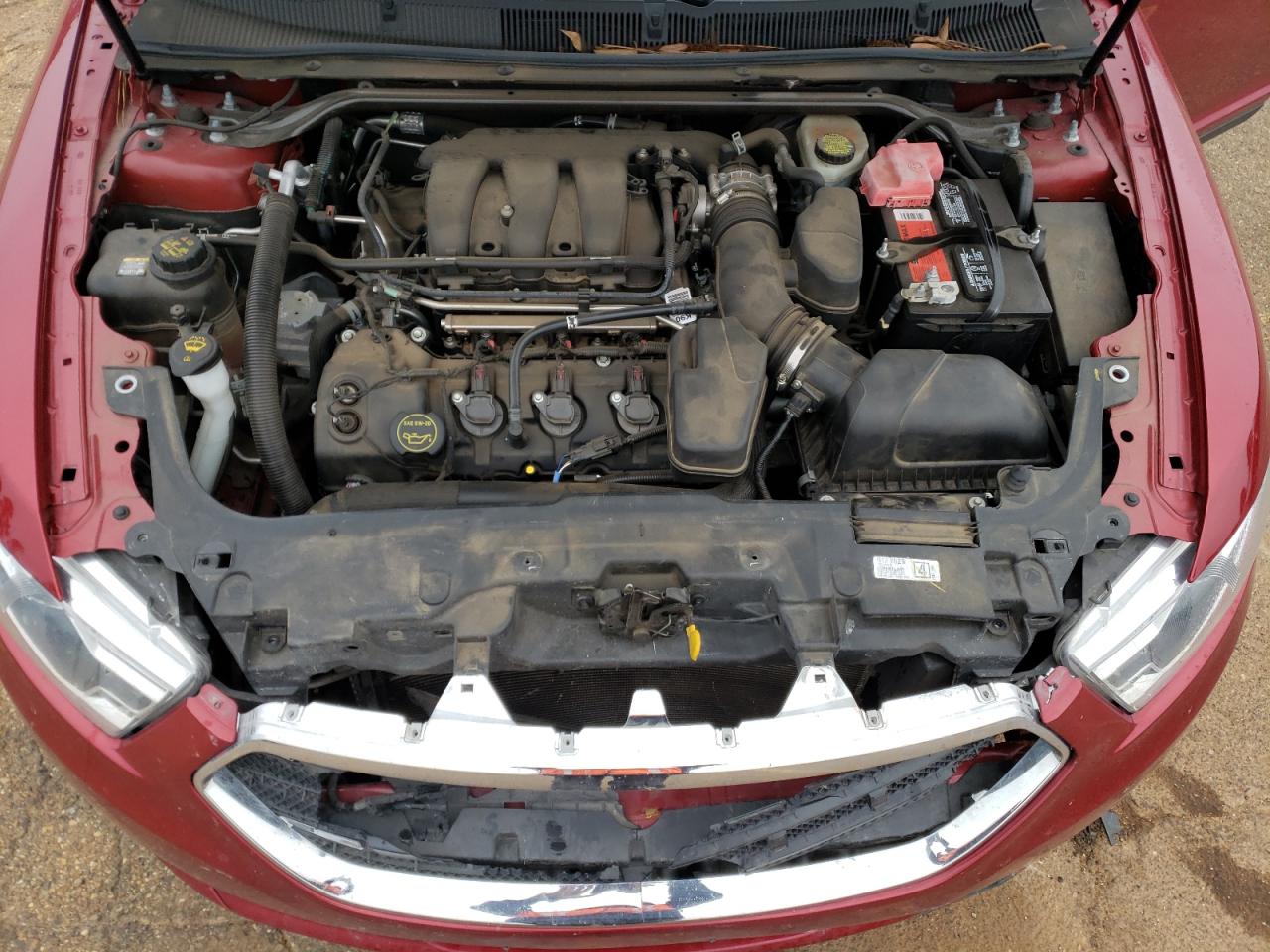 2015 Ford Taurus - Image 13