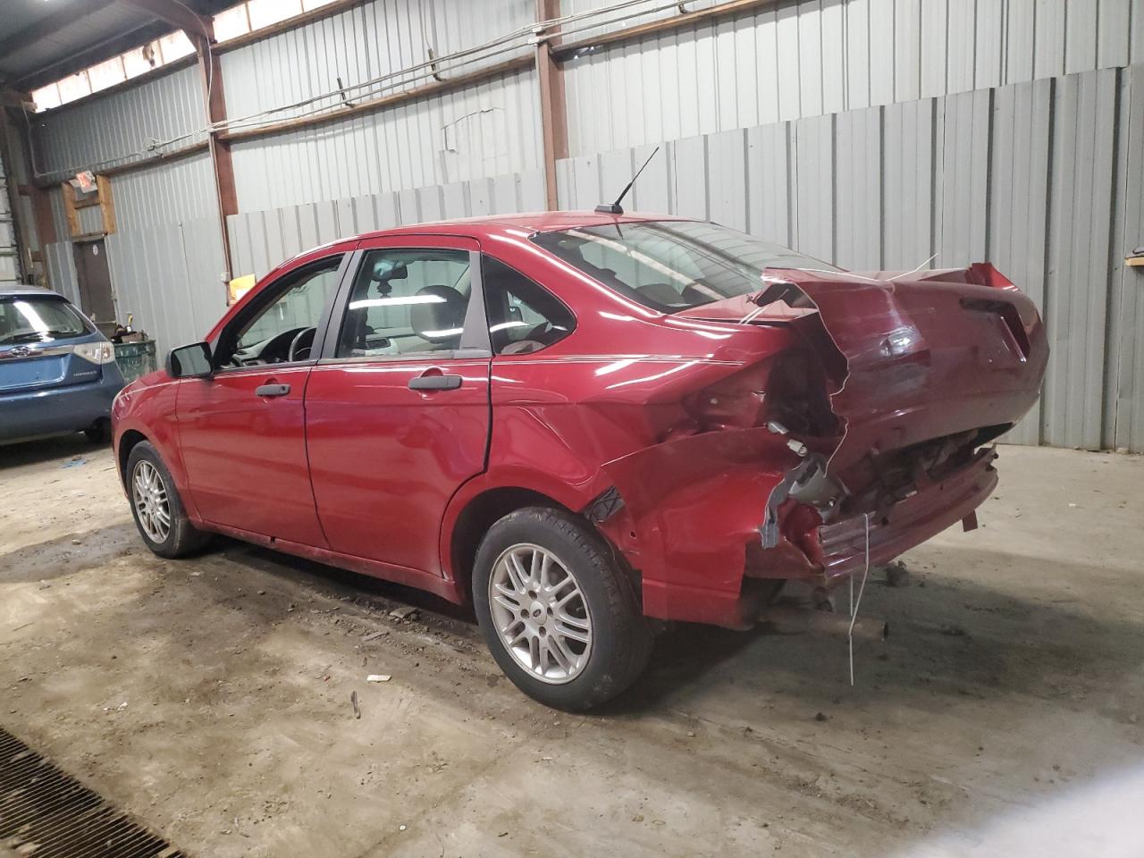 2009 Ford Focus - Image 2