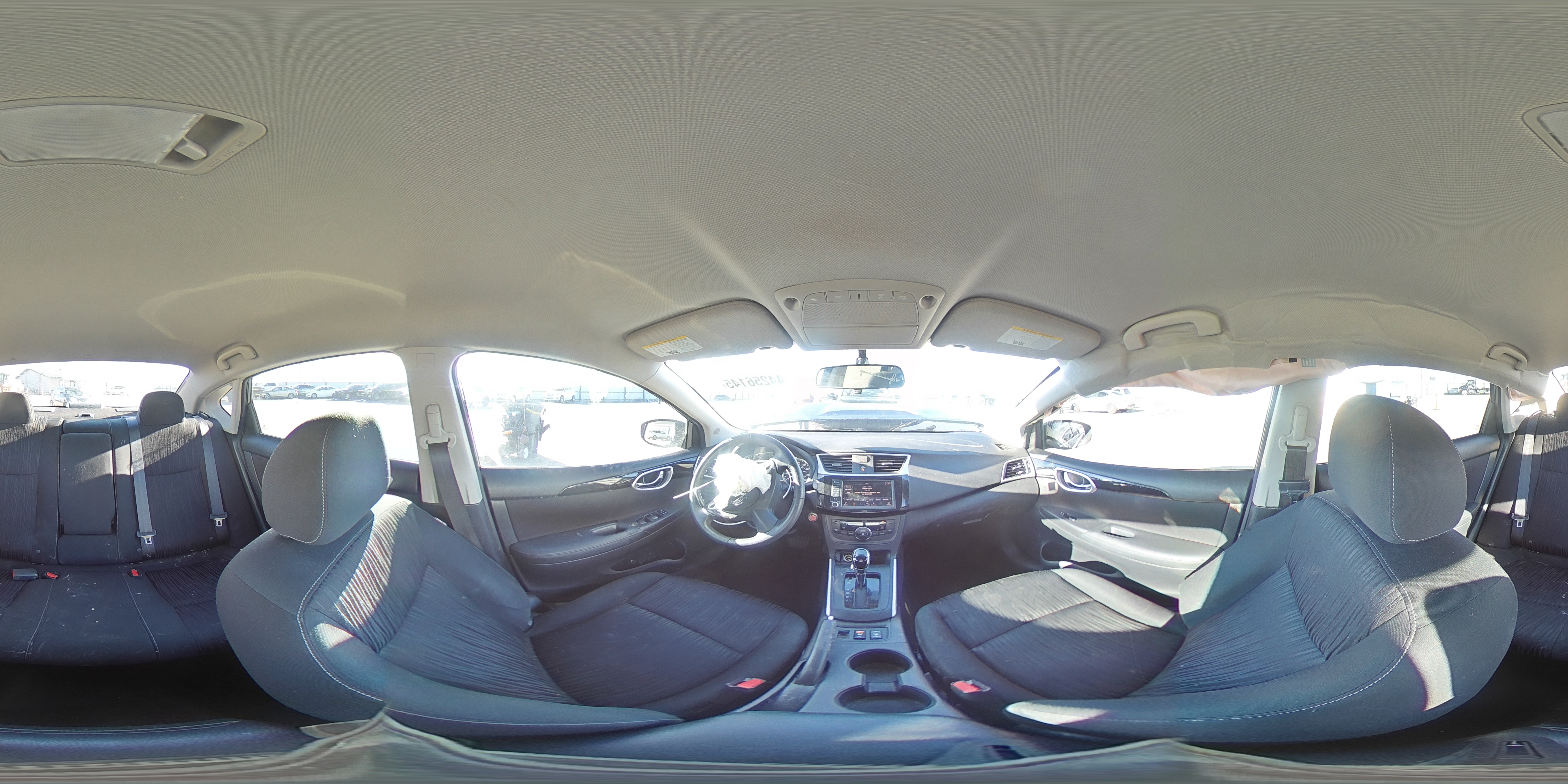 2019 Nissan Sentra - Image 13