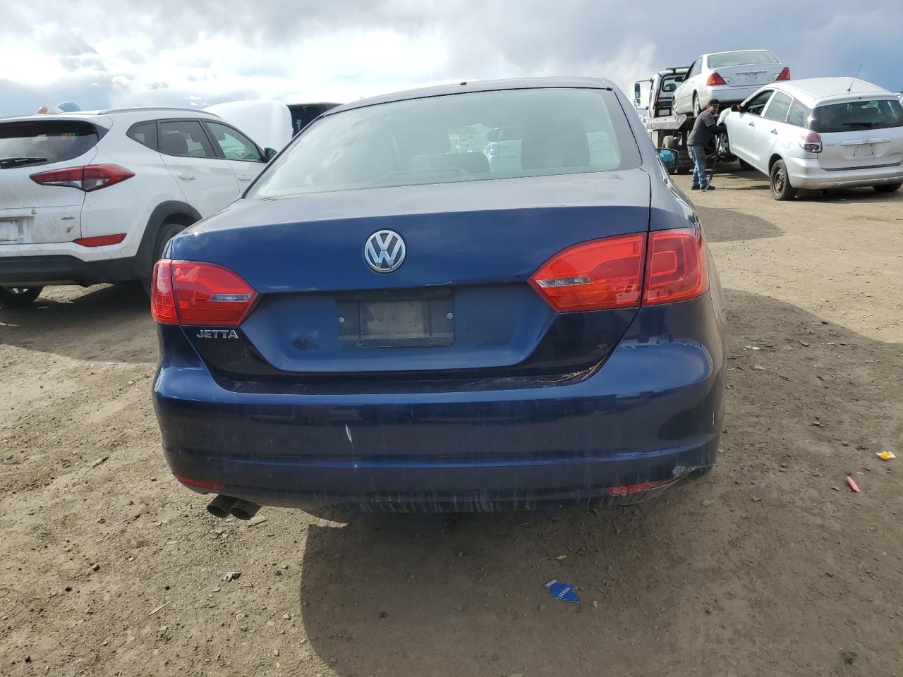 2014 Volkswagen Jetta - Image 6