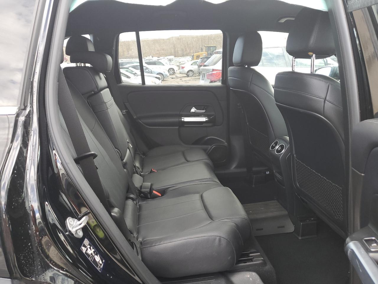 2020 Mercedes-Benz GLB - Image 11