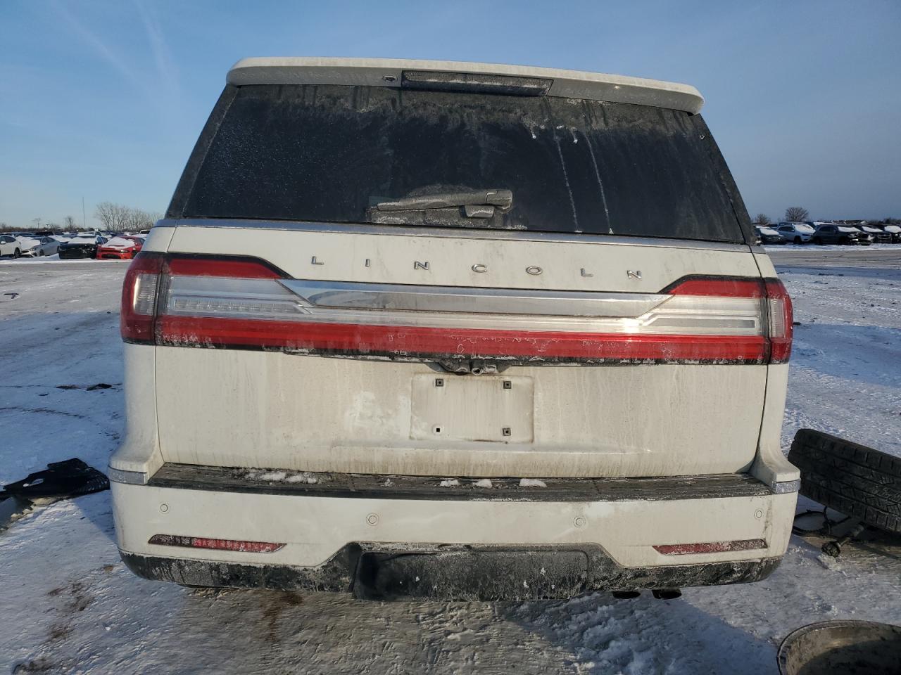 2021 Lincoln Navigator - Image 6