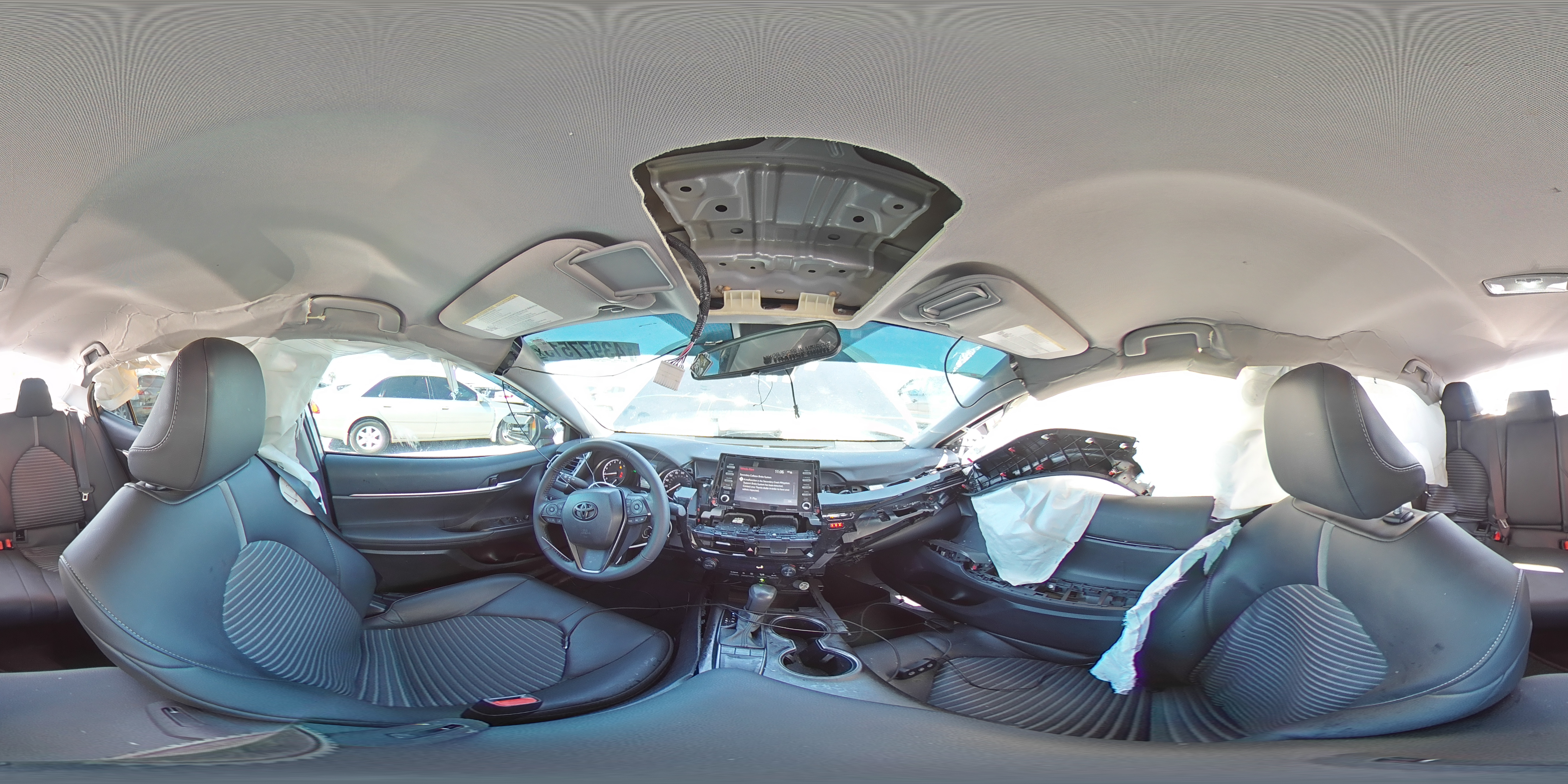2024 Toyota Camry - Image 12