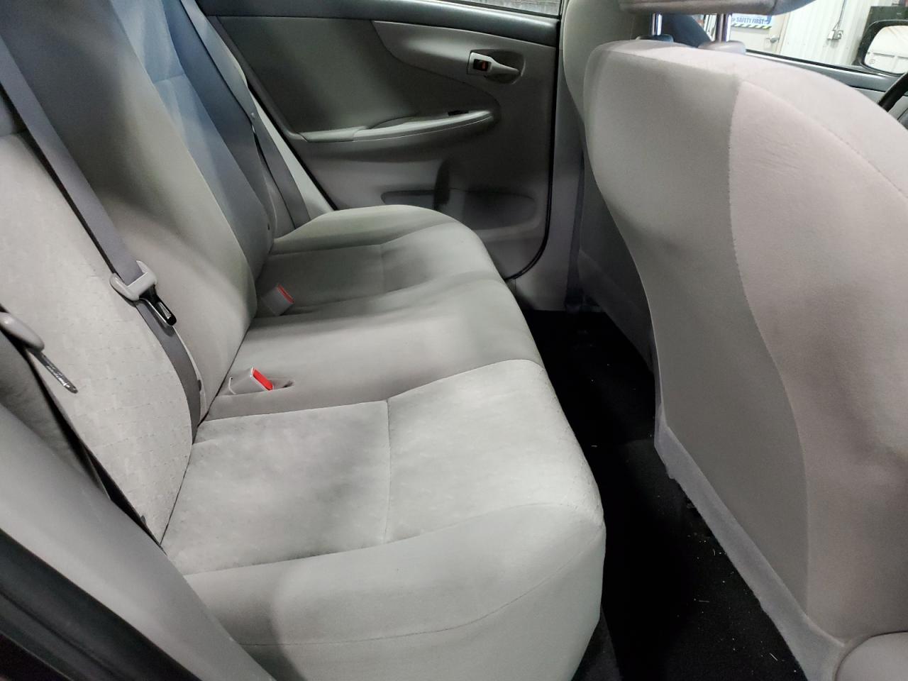 2009 Toyota Corolla - Image 10
