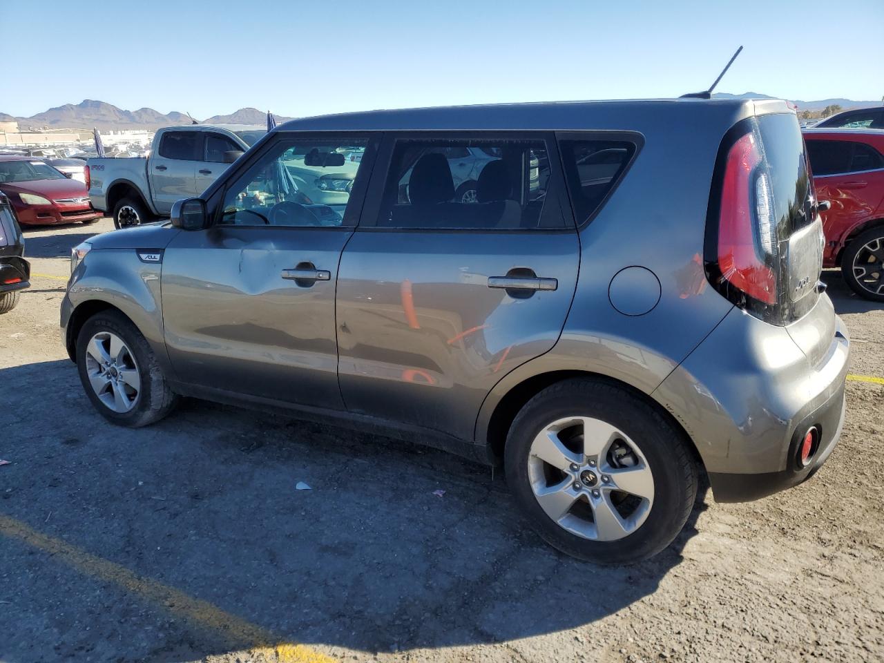 2019 Kia Soul - Image 2