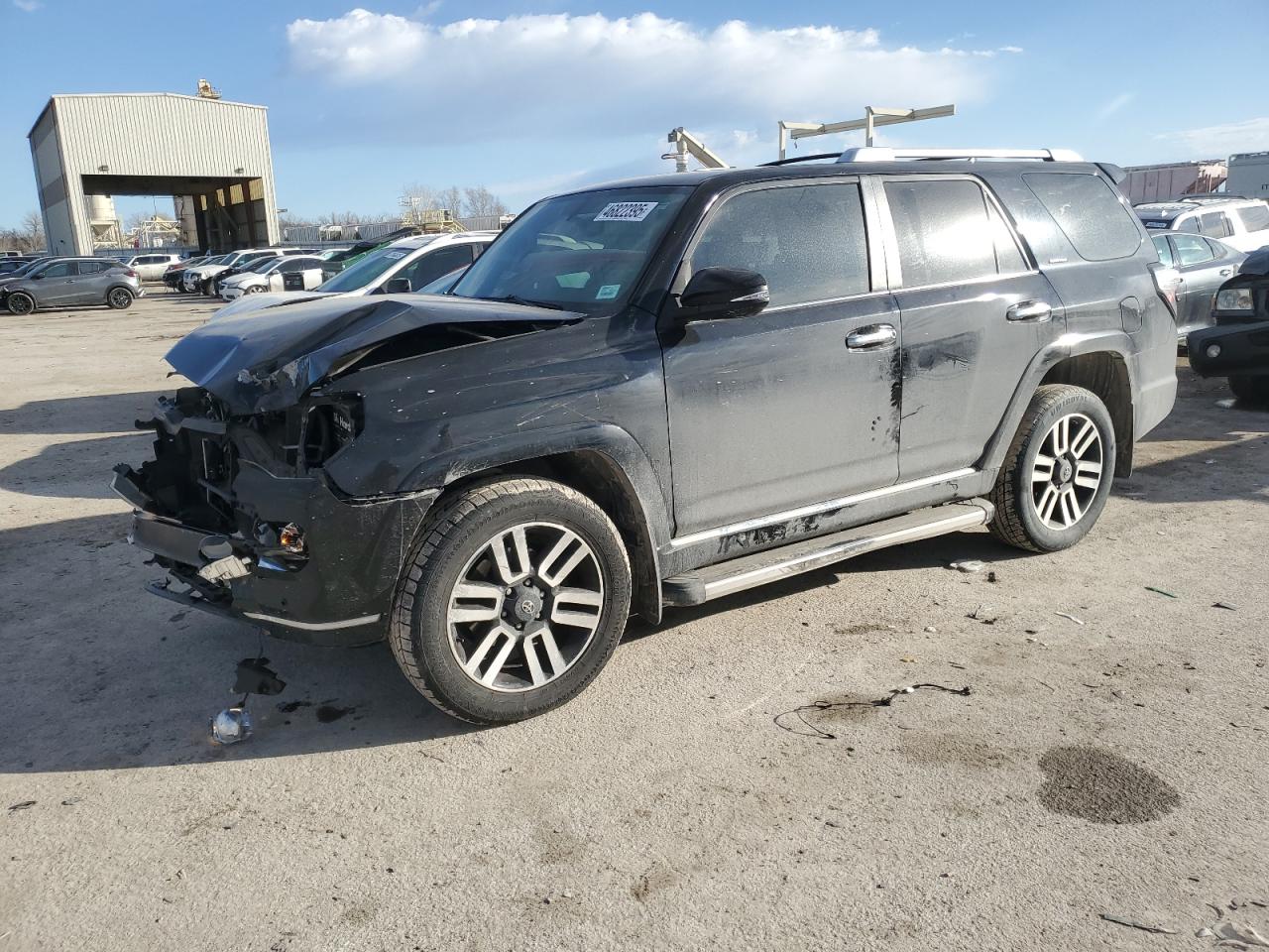 2015 Toyota 4Runner Sr5 იყიდება Kansas City-ში, KS - Front End