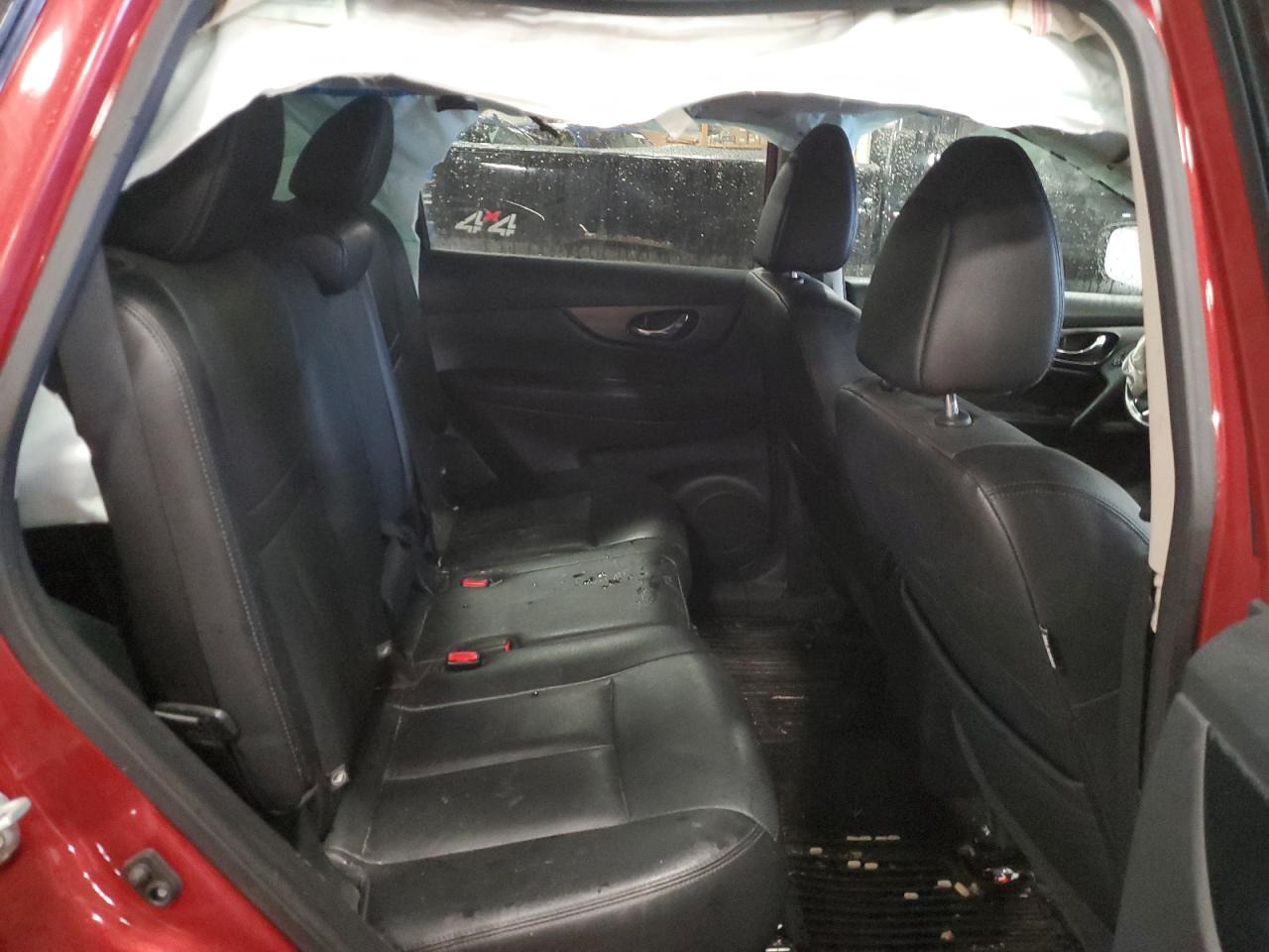 2016 Nissan Rogue - Image 11
