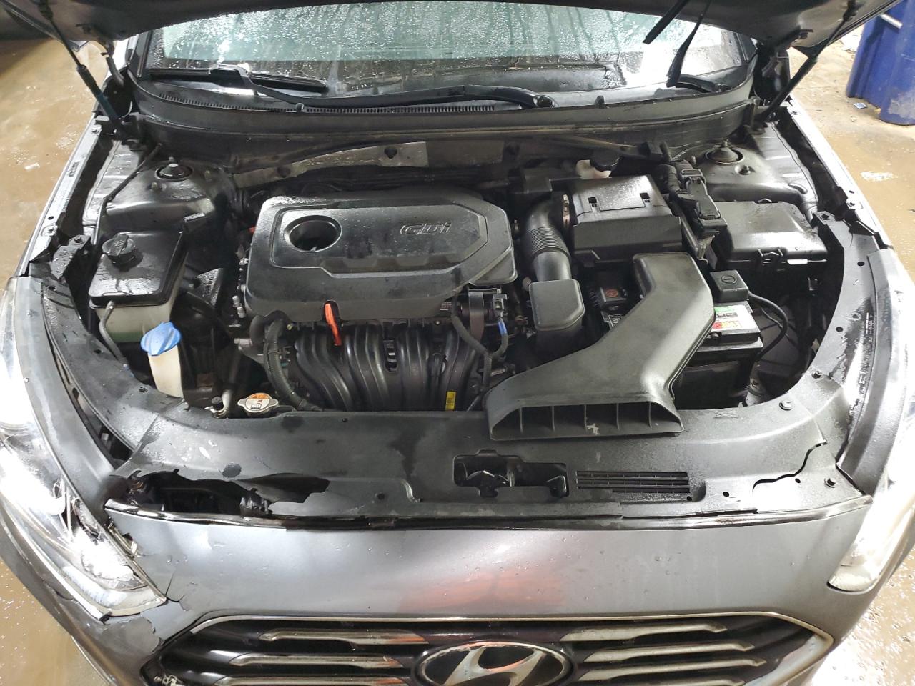 2018 Hyundai Sonata - Image 11