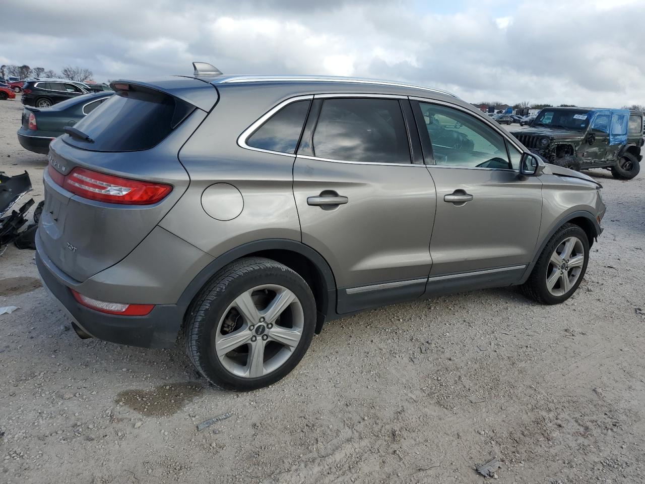 2017 Lincoln MKC - Image 3