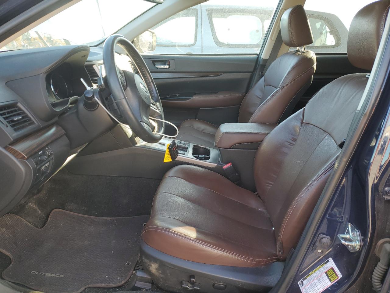 2014 Subaru Outback - Image 7