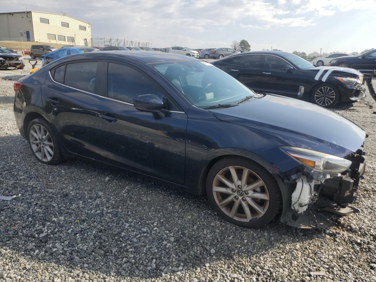 2018 Mazda 3 - Image 4
