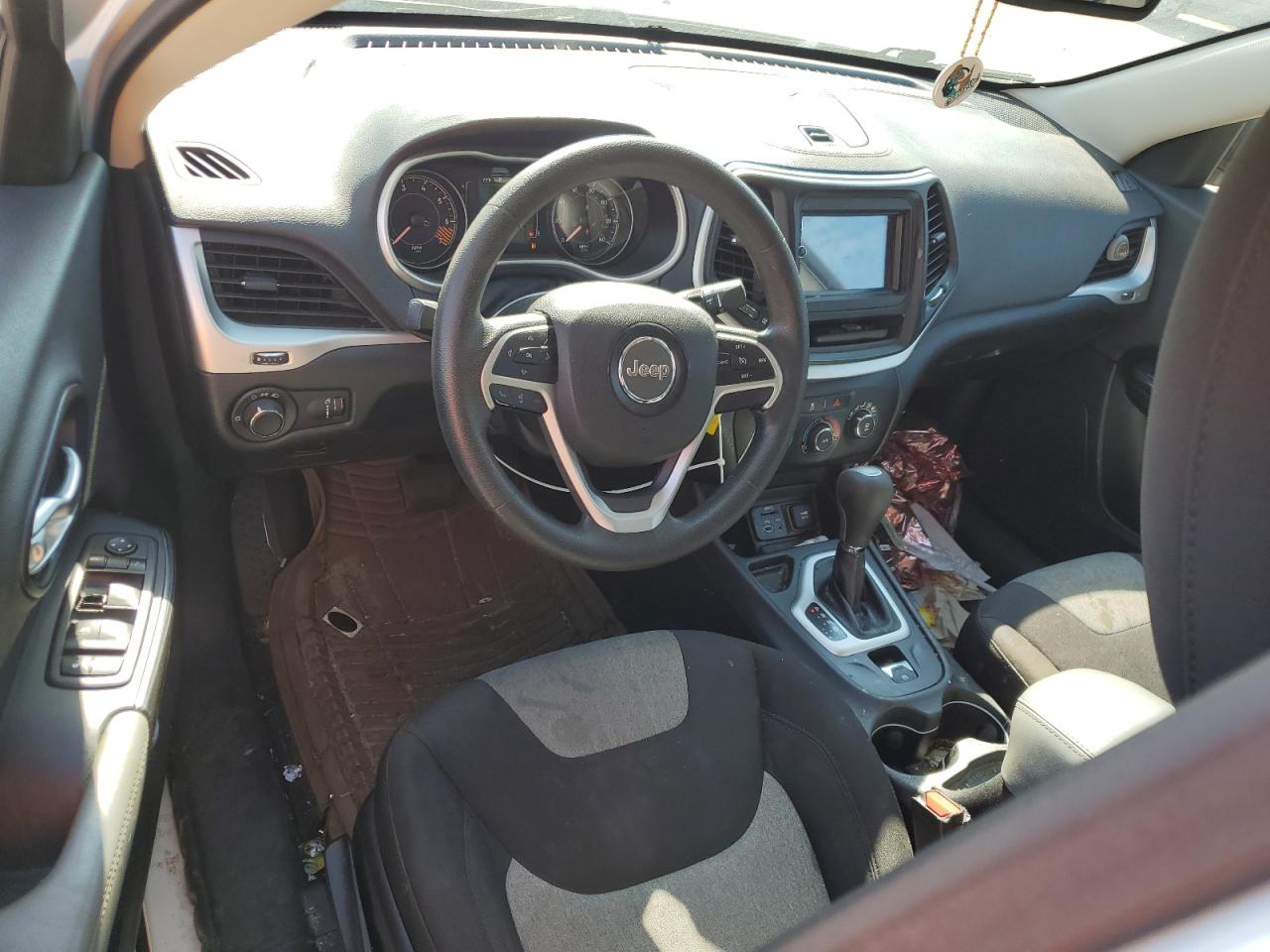 2014 Jeep Grand Cherokee - Image 8
