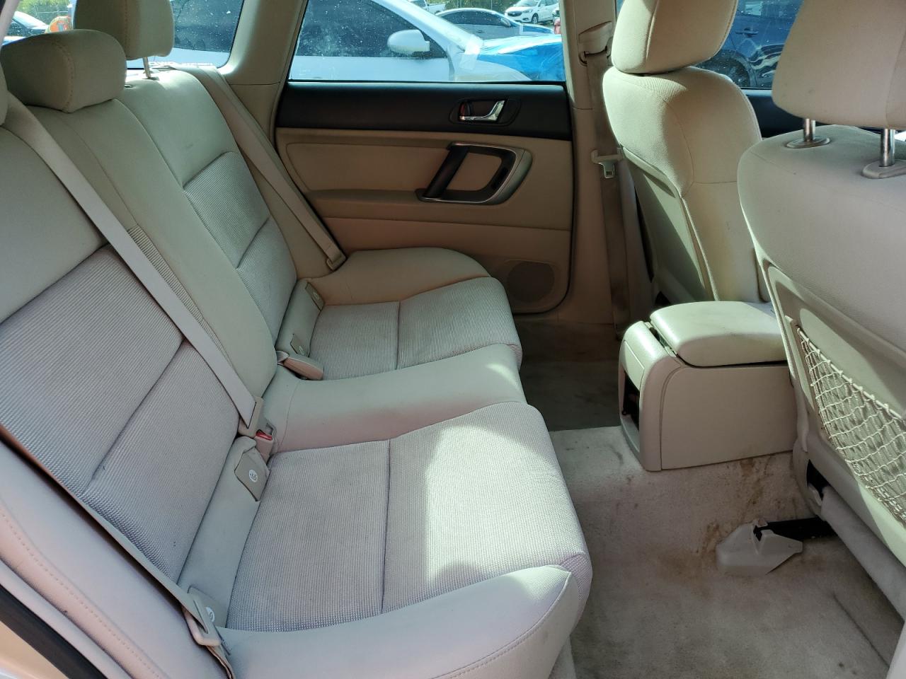 2007 Subaru Outback - Image 10