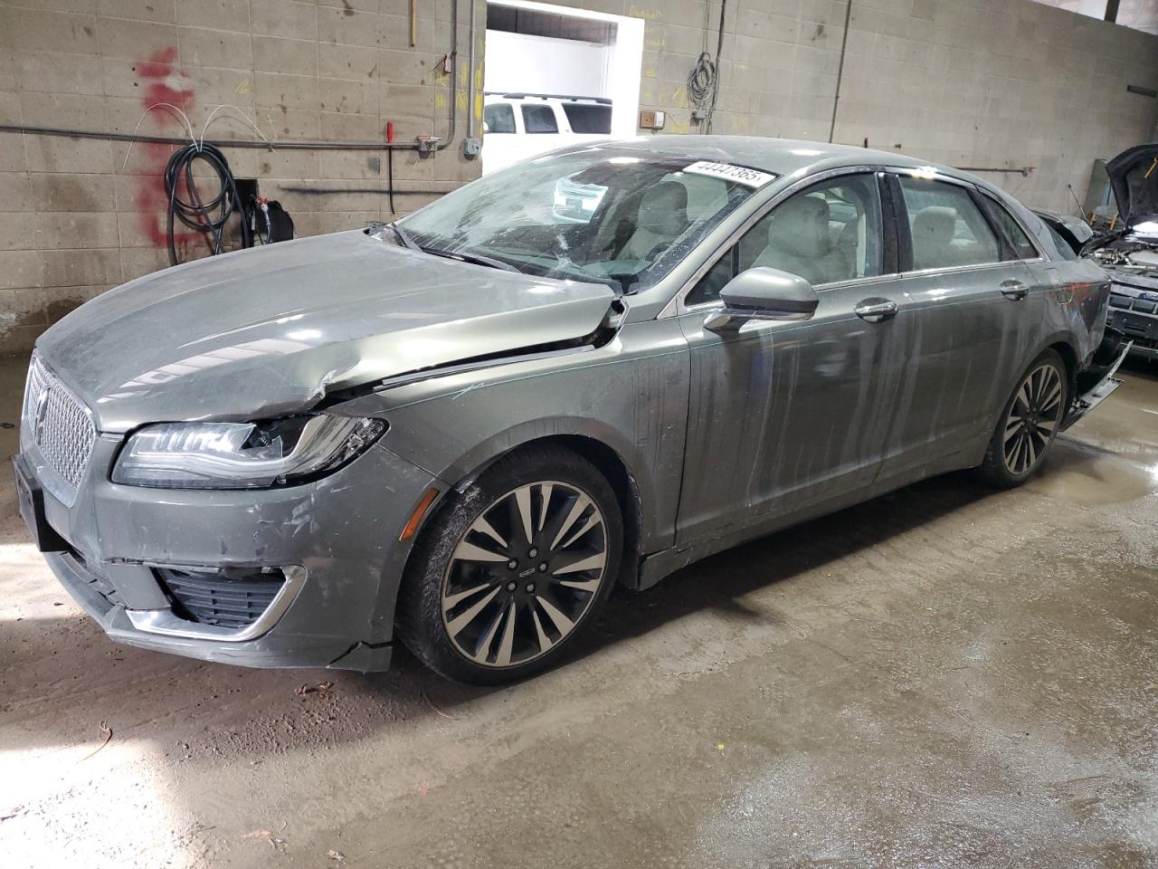 2017 Lincoln MKZ - Image 1