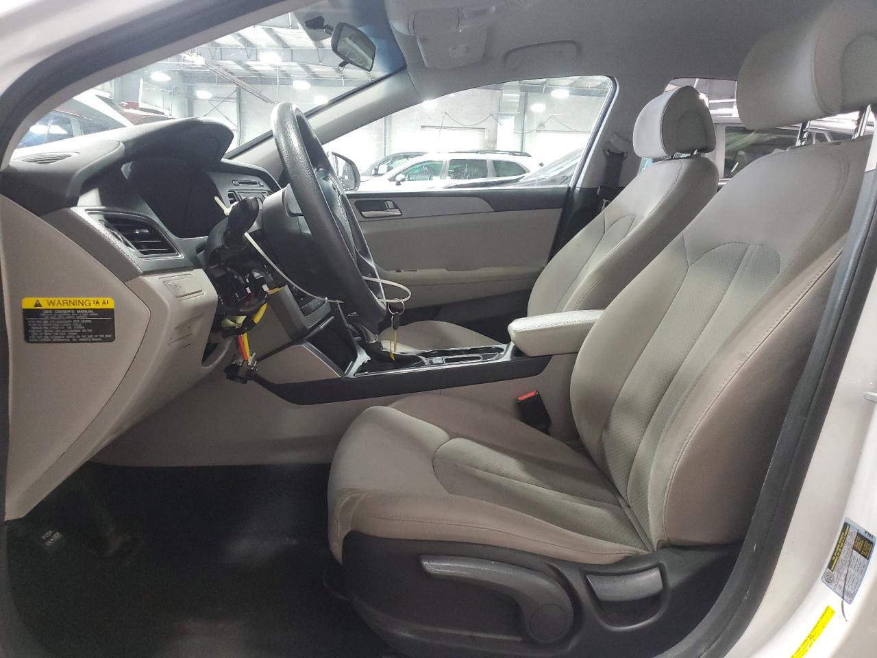 2017 Hyundai Sonata - Image 7