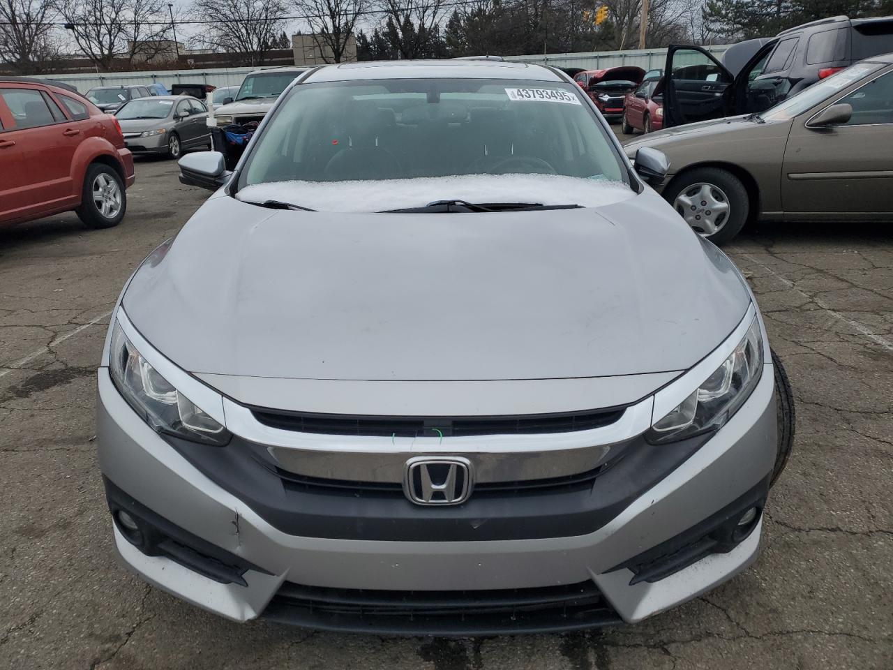 2018 Honda Civic - Image 5