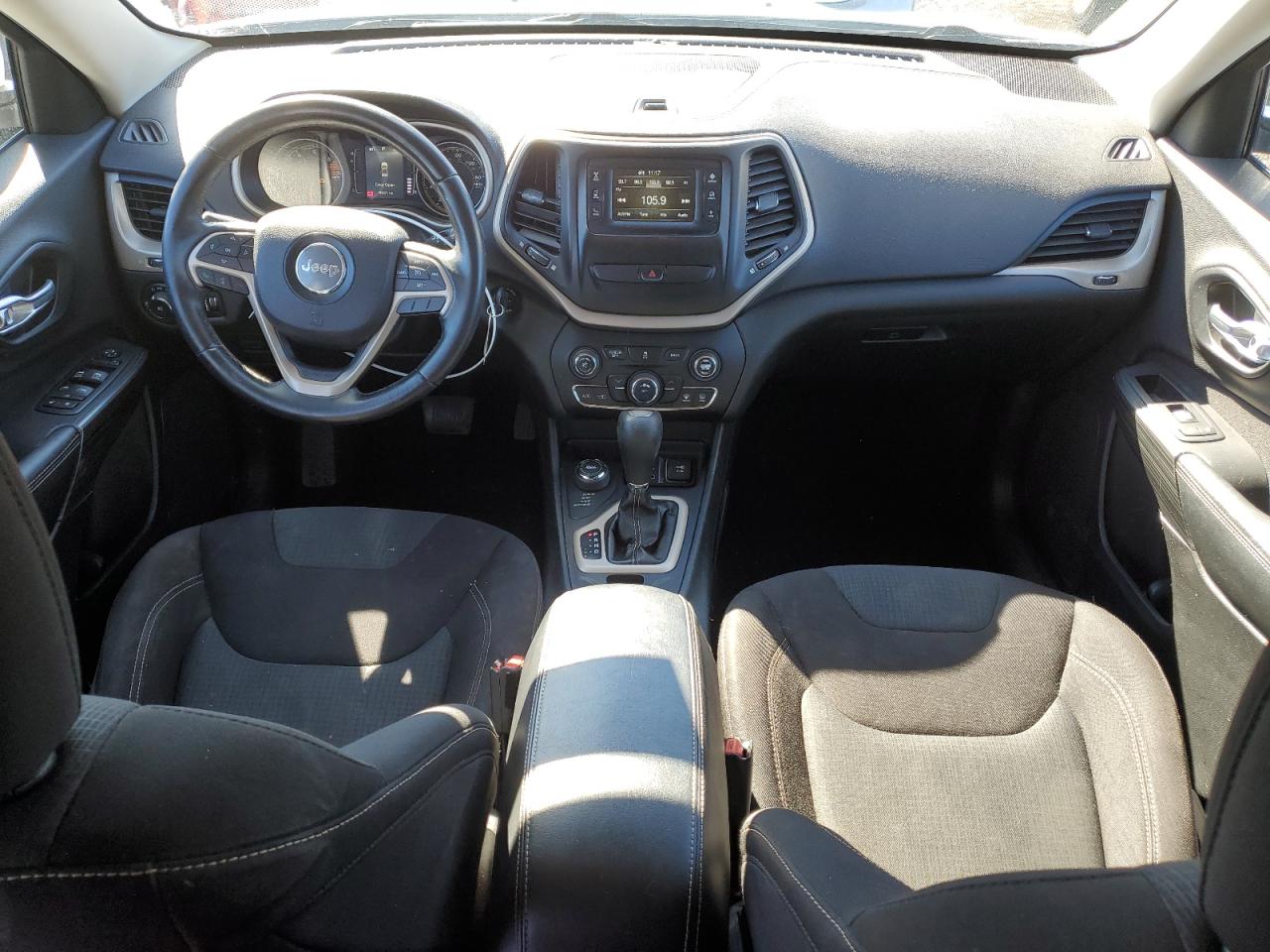 2016 Jeep Grand Cherokee - Image 8