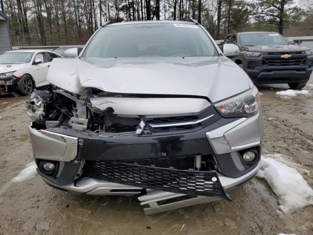  MITSUBISHI OUTLANDER 2018 Сріблястий