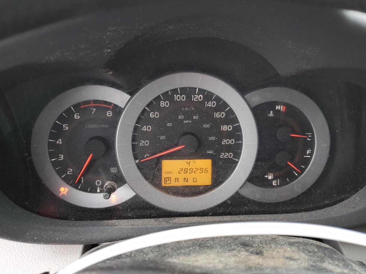 2010 Toyota RAV 4 - Image 9