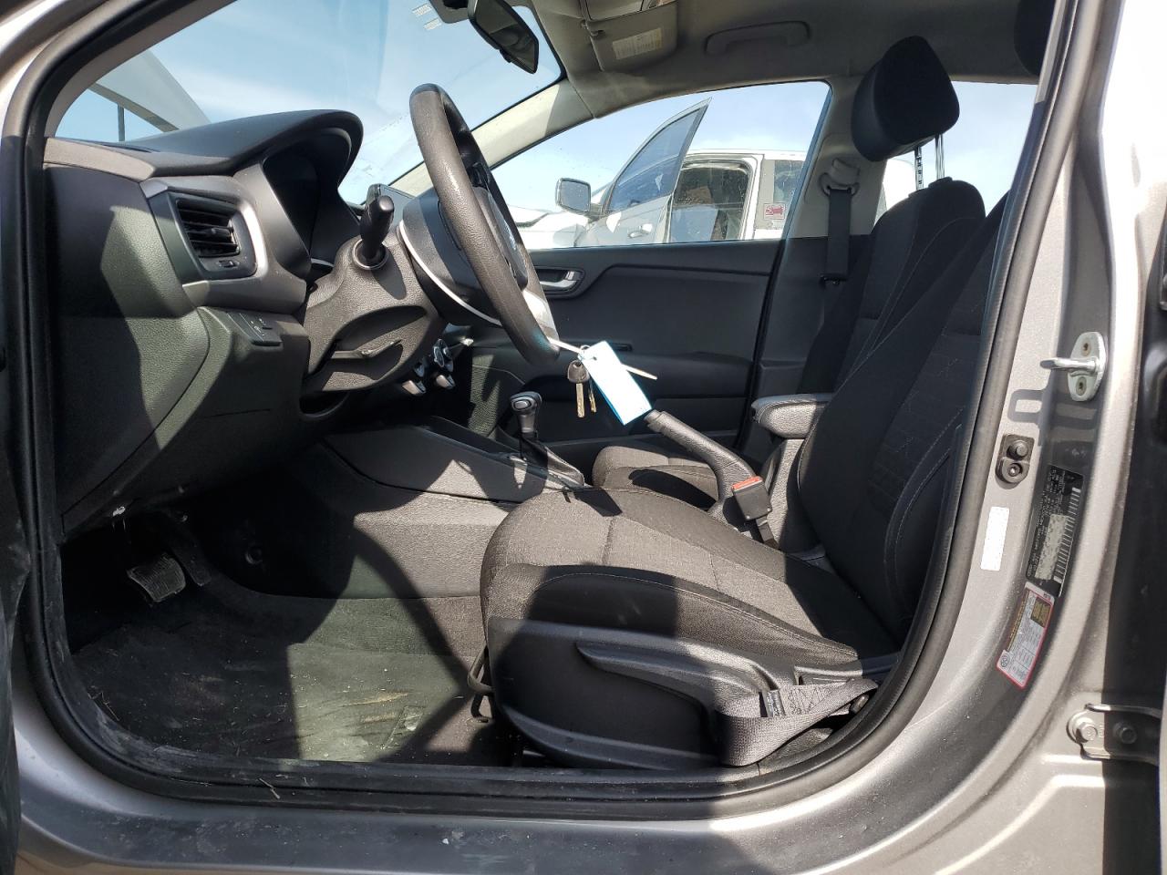 2021 Kia Rio - Image 7