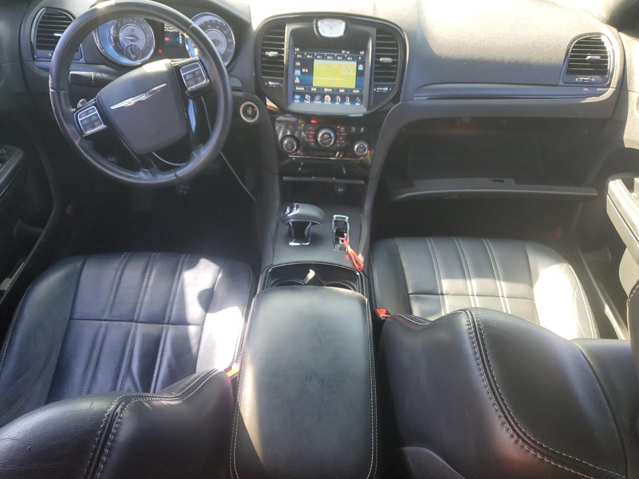 2014 Chrysler 300 - Image 8