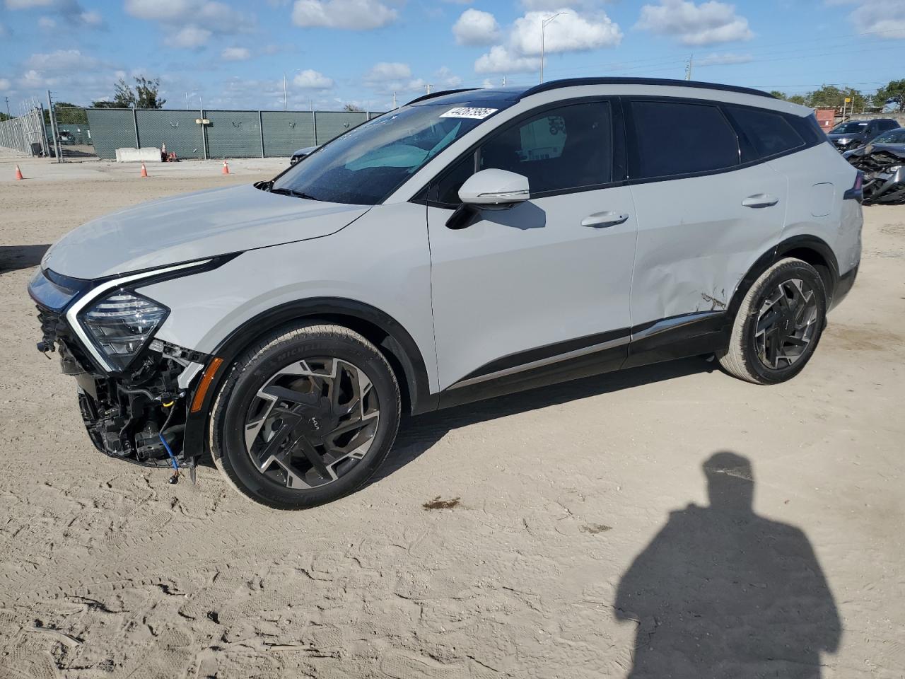 2024 Kia Sportage - Image 1