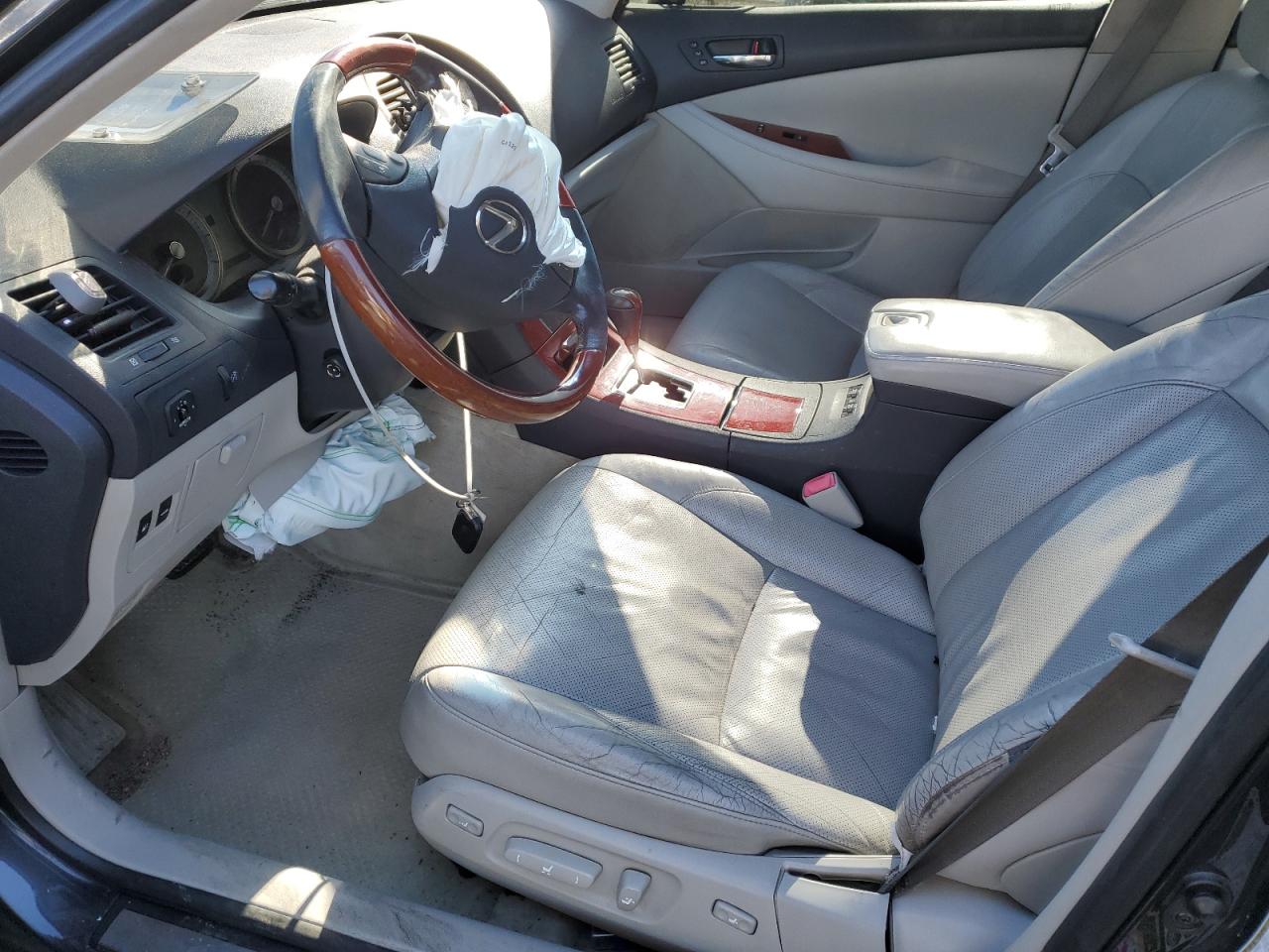 2009 Lexus ES - Image 7
