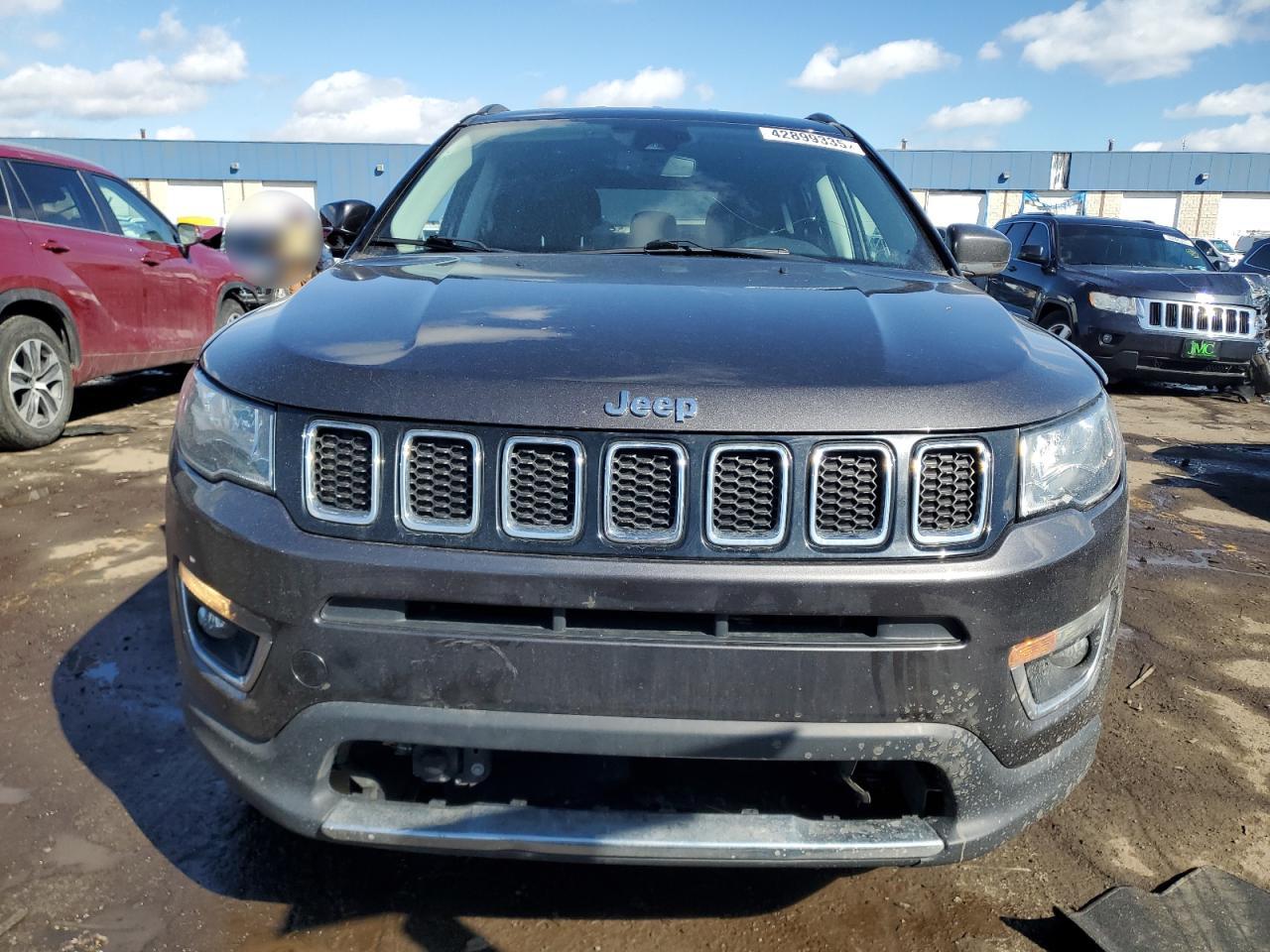 2021 Jeep Compass - Image 5