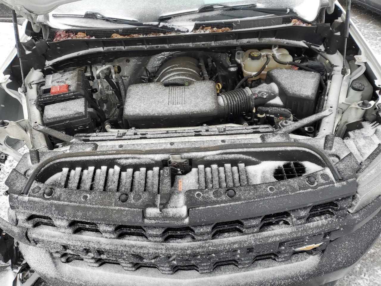 2019 Chevrolet Silverado - Image 11
