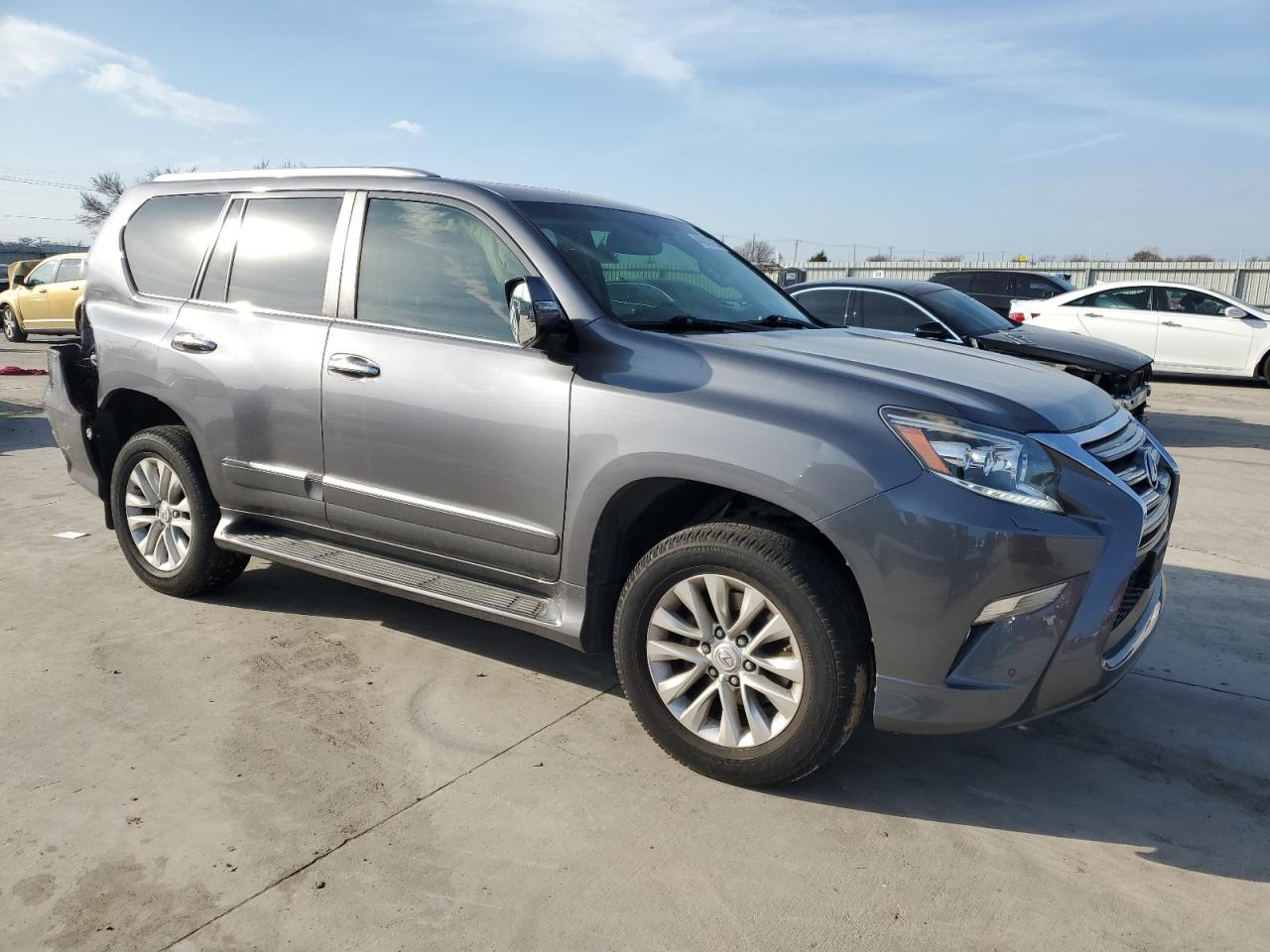 2015 Lexus GX - Image 4