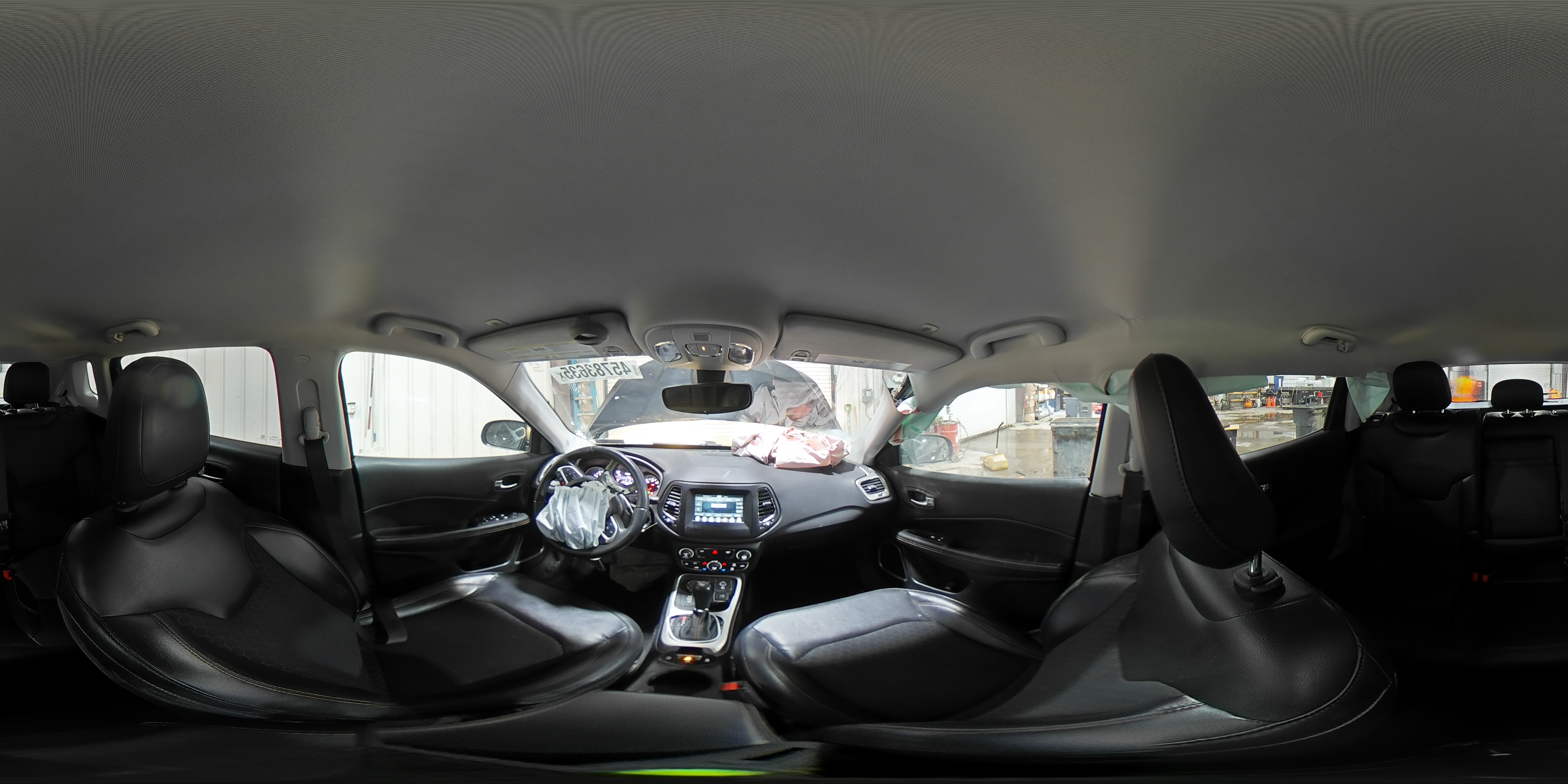2018 Jeep Compass - Image 15