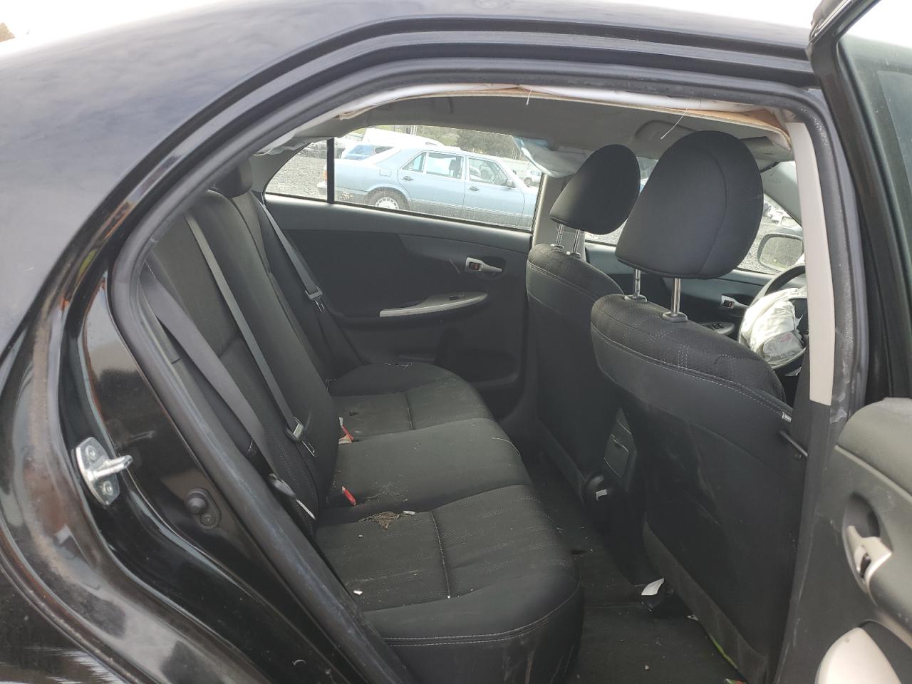 2012 Toyota Corolla - Image 10