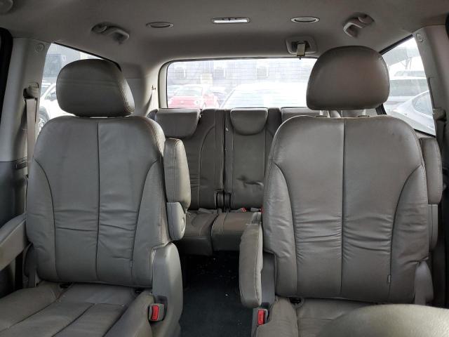 2012 KIA SEDONA EX